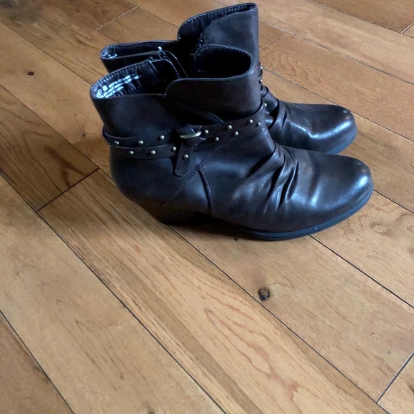 Yuu Shoes Womens Boots Poshmark